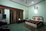 Hotel Woodland Deluxe New Delhi thumbnail photographs